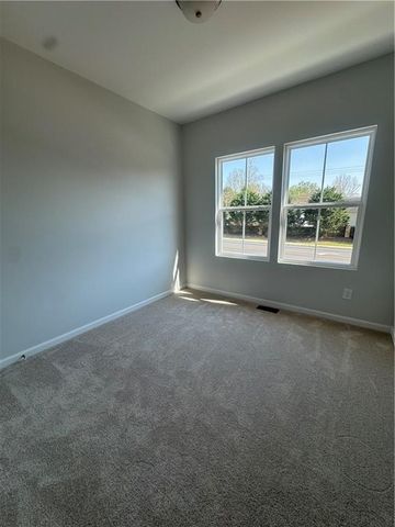 1045 Bullpen Dr, Lawrenceville, GA 30043