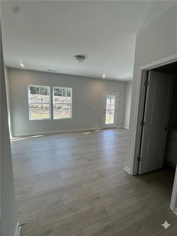 1045 Bullpen Dr, Lawrenceville, GA 30043