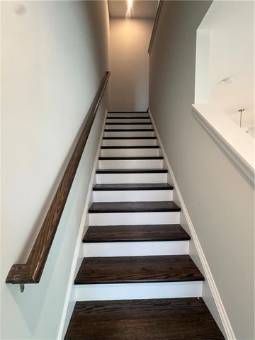 1045 Bullpen Dr, Lawrenceville, GA 30043