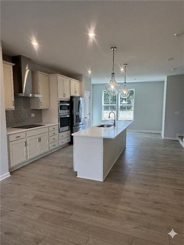 1045 Bullpen Dr, Lawrenceville, GA 30043