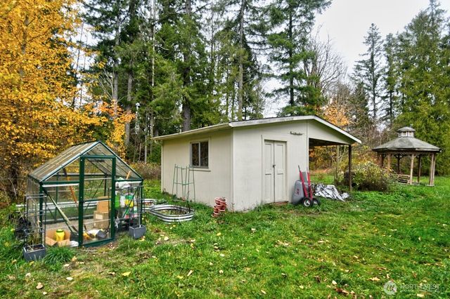 14939 Turner Road SE, Rainier, WA 98576