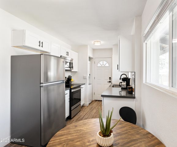 4625 N 73RD Street 1001, Scottsdale, AZ 85251