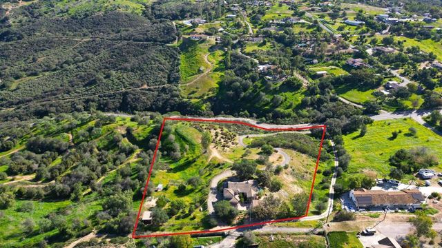 31424 Lilac Road, Valley Center, CA 92082