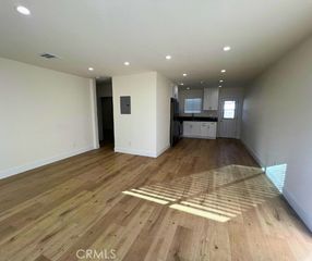 6705 Denny Ave, North Hollywood (los Angeles), CA 91606