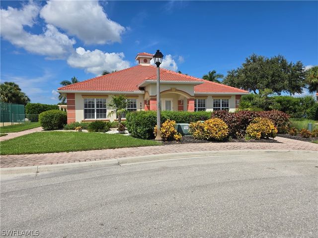 25069 Peacock LN 101, Naples, FL 34114
