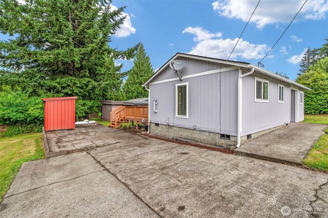175 Jacobson Road, Cathlamet, WA 98612