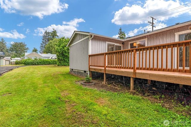 175 Jacobson Road, Cathlamet, WA 98612