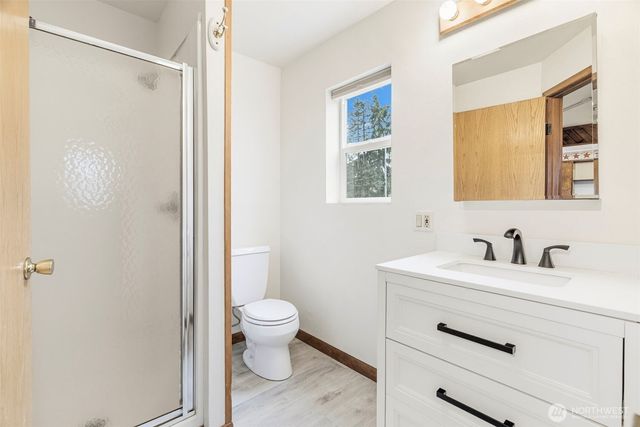 175 Jacobson Road, Cathlamet, WA 98612