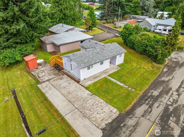 175 Jacobson Road, Cathlamet, WA 98612