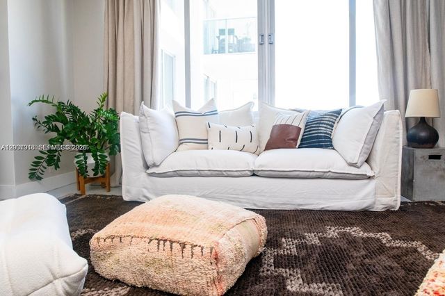 1000 West Ave 1504, Miami Beach, FL 33139