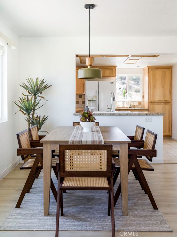 Image 12 of property listing at 5564 Old Woman Springs Road, Yucca Valley, CA 92284