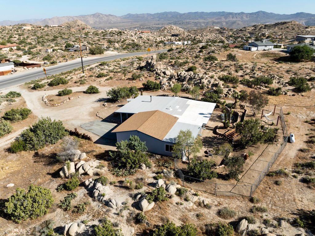 Image 59 of property listing at 5564 Old Woman Springs Road, Yucca Valley, CA 92284