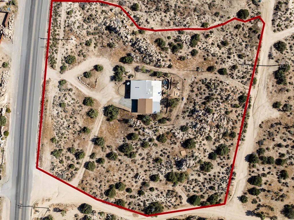 Image 60 of property listing at 5564 Old Woman Springs Road, Yucca Valley, CA 92284