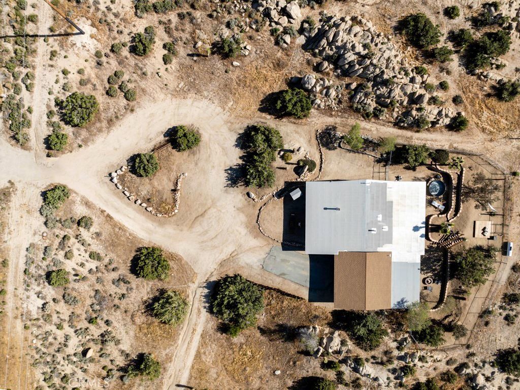 Image 61 of property listing at 5564 Old Woman Springs Road, Yucca Valley, CA 92284