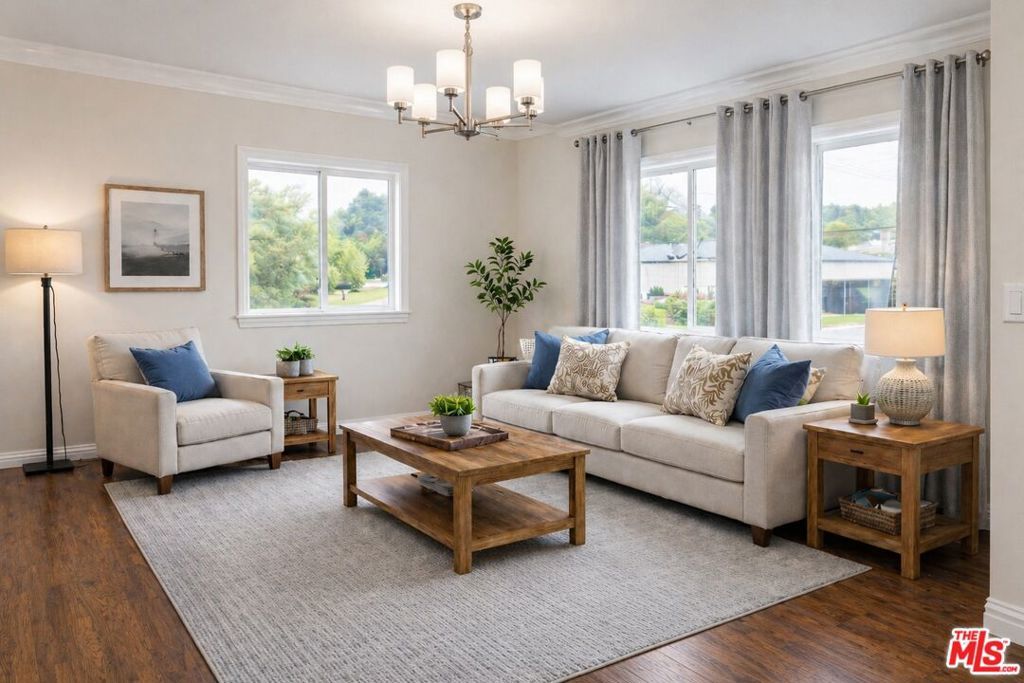 Image 1 of property listing at 3475 Carmona Avenue, Baldwin Hills, CA 90016