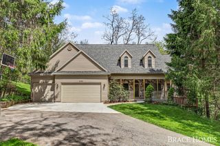 2155 Timber Valley Drive Ne, Grand Rapids Twp, MI 49525