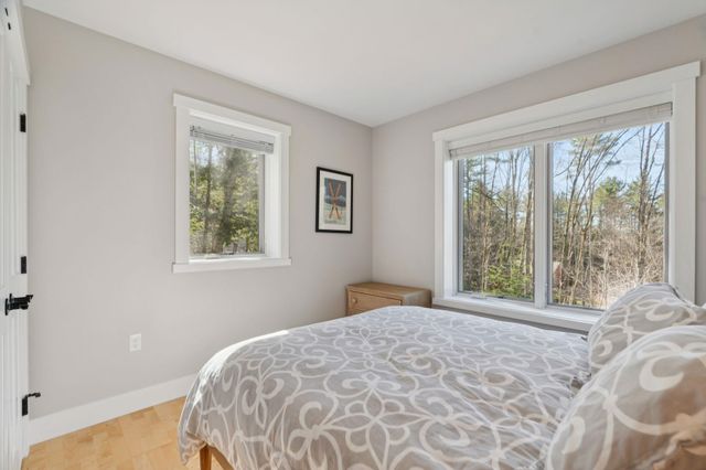 207 Hartness Way, Hartford, VT 05059