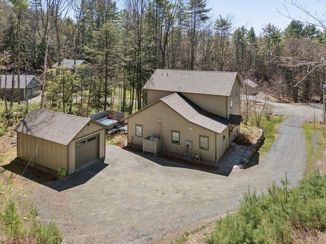 207 Hartness Way, Hartford, VT 05059