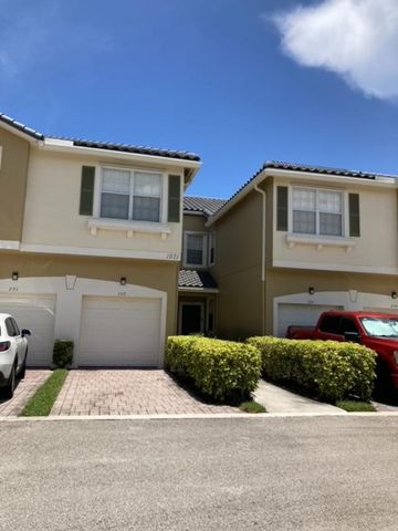 1571 SE HAMPSHIRE Way 102, Stuart, FL 34994
