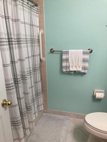 1571 SE HAMPSHIRE Way 102, Stuart, FL 34994