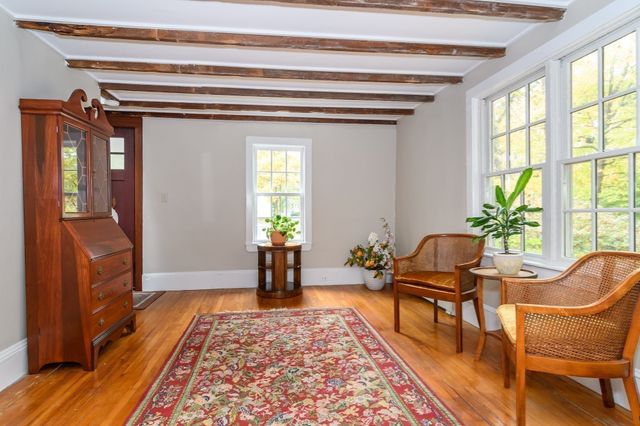 30 S River St, Wellesley, MA 02482
