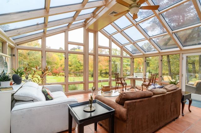30 S River St, Wellesley, MA 02482