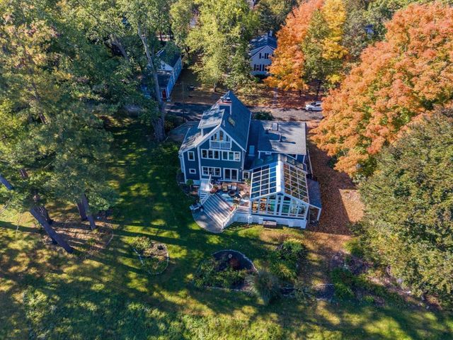 30 S River St, Wellesley, MA 02482