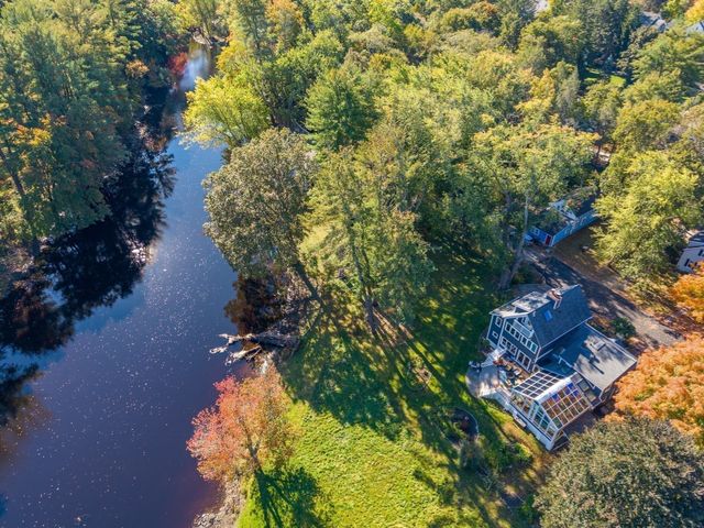 30 S River St, Wellesley, MA 02482