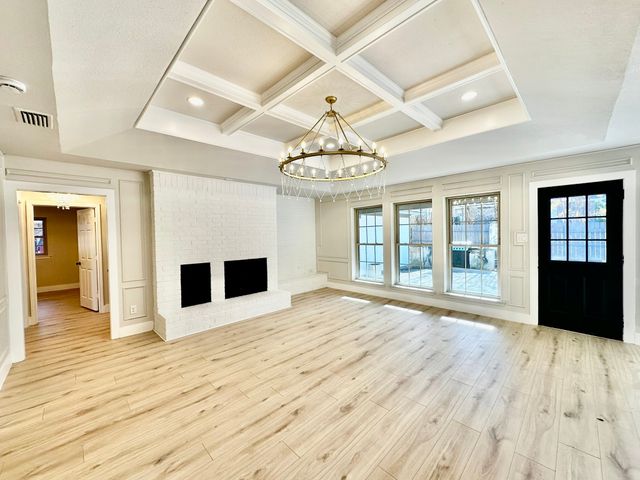 101 Middlefield Drive, Pottsboro, TX 75076