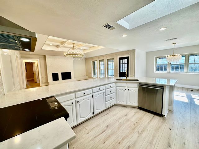 101 Middlefield Drive, Pottsboro, TX 75076