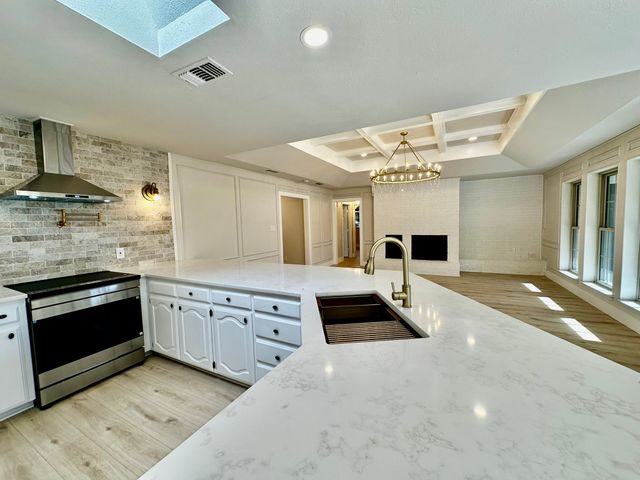 101 Middlefield Drive, Pottsboro, TX 75076