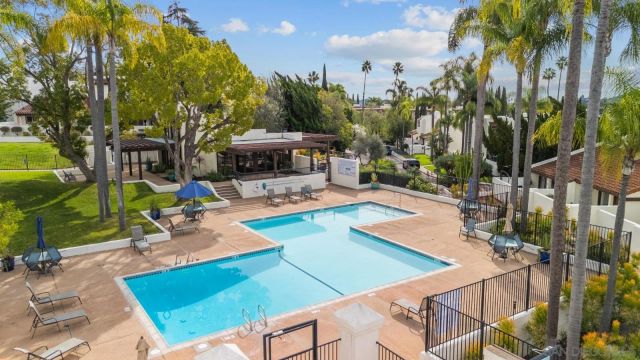 7410 Caminito Carlotta, San Diego, CA 92120