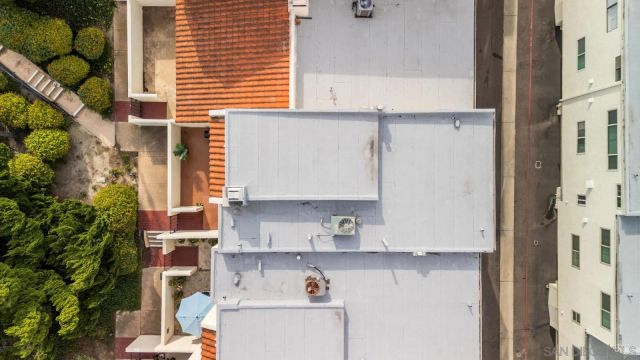 7410 Caminito Carlotta, San Diego, CA 92120