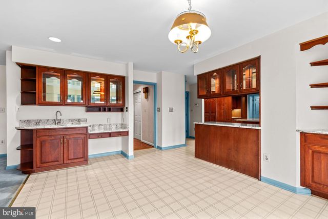 6005 TEN OAKS RD, Clarksville, MD 21029