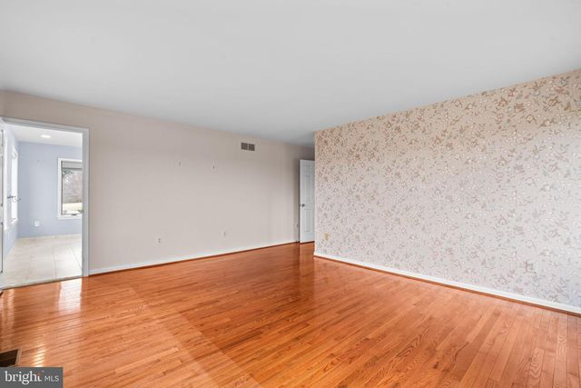 6005 TEN OAKS RD, Clarksville, MD 21029