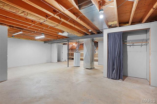 1019 Huntington Drive, Troy, MO 63379