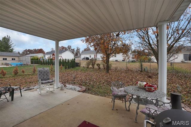 1019 Huntington Drive, Troy, MO 63379