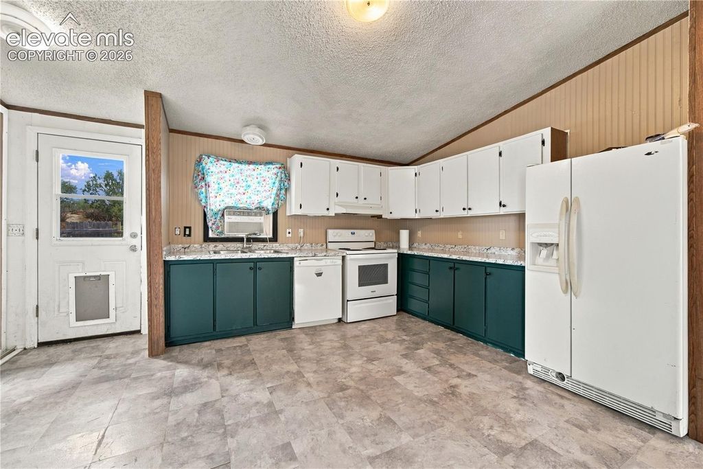 30 W 8th Avenue, Coal Creek, CO 81221 — photo 2