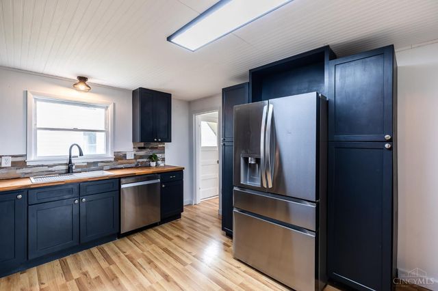 656 W Main Street, Blanchester, OH 45107