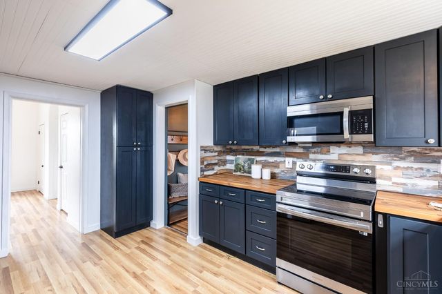 656 W Main Street, Blanchester, OH 45107