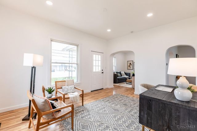 656 W Main Street, Blanchester, OH 45107