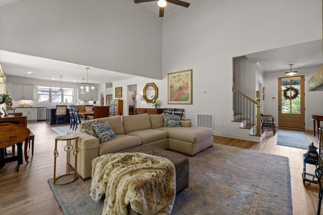 8635 Woodbury Acre Court, Harrison, TN 37341