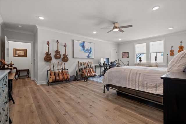 8635 Woodbury Acre Court, Harrison, TN 37341