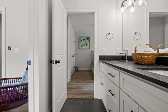 8635 Woodbury Acre Court, Harrison, TN 37341