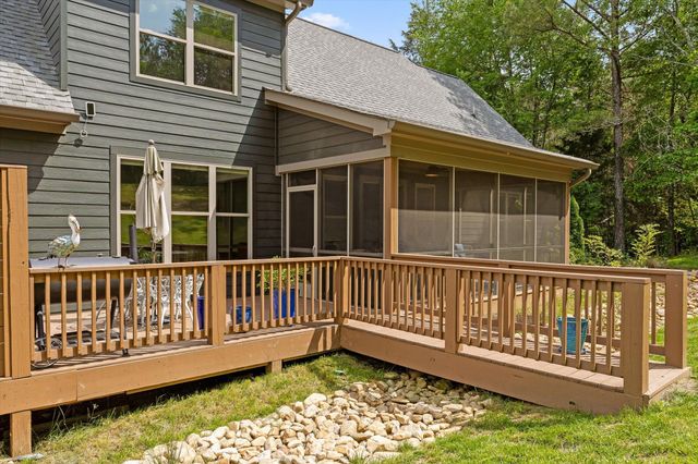 8635 Woodbury Acre Court, Harrison, TN 37341