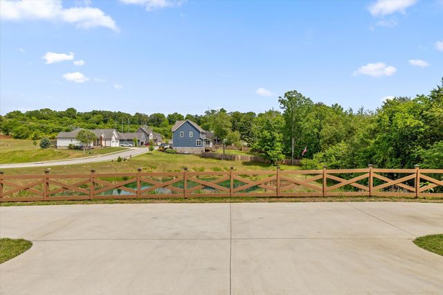 8635 Woodbury Acre Court, Harrison, TN 37341