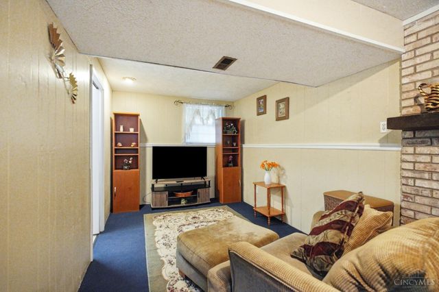 5855 Winchester Drive, Miami Twp, OH 45150