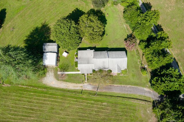 280 Williams Drive, Campobello, SC 29322
