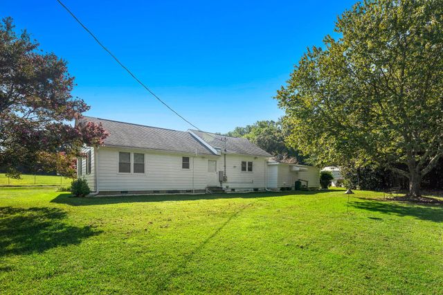 280 Williams Drive, Campobello, SC 29322