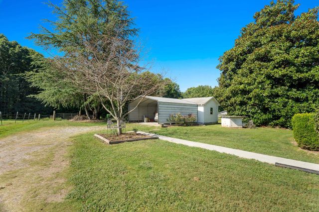 280 Williams Drive, Campobello, SC 29322
